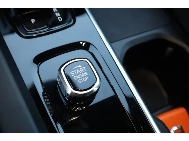 Volvo XC60 2.0 B4 INSCRIPTION 2023 Hybride Diesel 33
