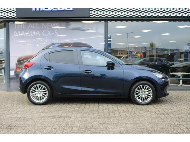 Mazda 2 1.5 Skyactiv-G Luxury 2022 Benzine 5
