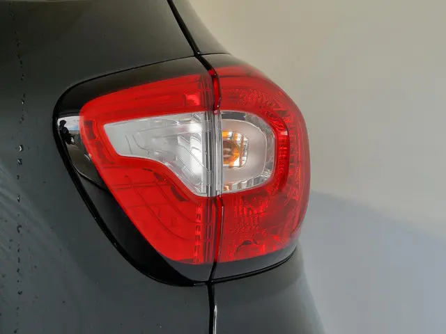 Renault Captur 1.2 TCe 120 EDC Dynamique 2013 Benzine 19