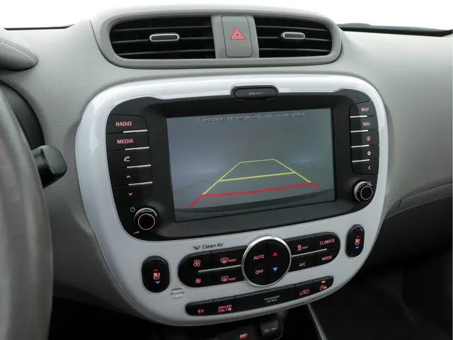 Kia e-Soul EV Executive Plus Line {SOH-95%} 2017 Elektrisch 18