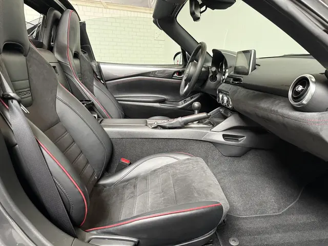 Mazda MX-5 RF 2.0 SkyActiv-G 160 GT-M 2017 Benzine 9