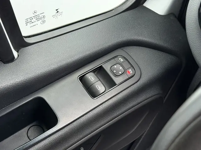 Mercedes-Benz Sprinter 317 1.9 CDI 2021 Diesel 25