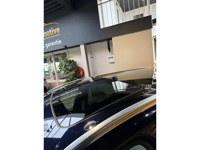 BMW 5 Serie Touring 528i High Executive 2016 Benzine 14