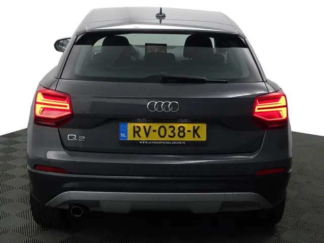Audi Q2 1.0 TFSI Design Aut- 2018 Benzine 24