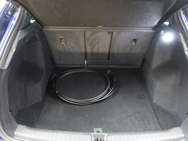 Audi Q4 e-tron 35 S Competition 55 kWh- 2021 Elektrisch 34