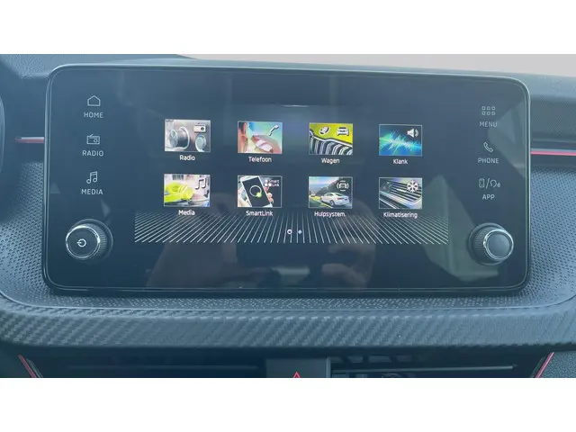 Škoda Kamiq 1.0 TSI Monte Carlo 2026 Benzine 22