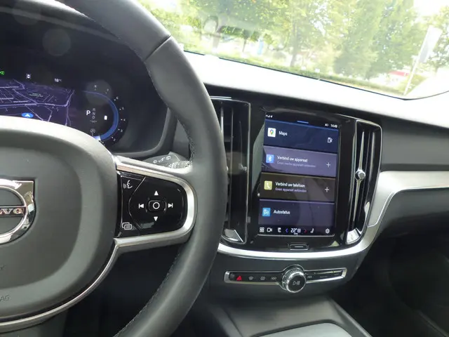 Volvo V60 B4 Plus Dark 2024 Benzine 22