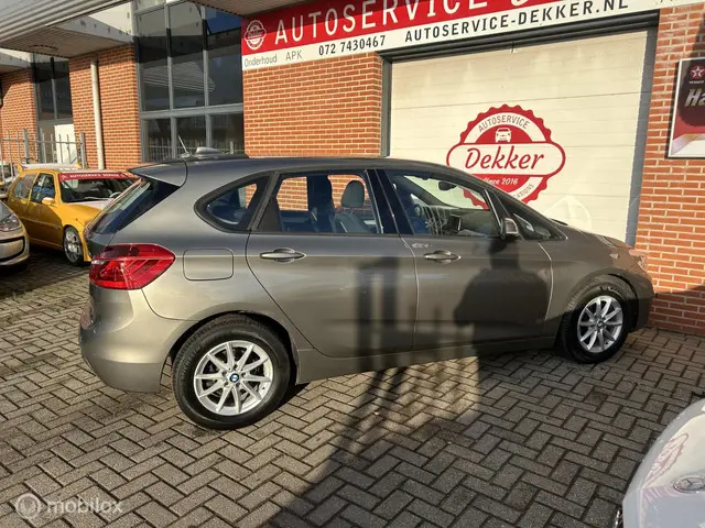BMW 2 Serie Active Tourer 218i Essential 2016 Benzine 19