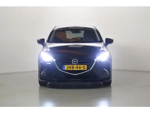 Mazda 2 1.5 90pk Sports-line 2017 Benzine 39