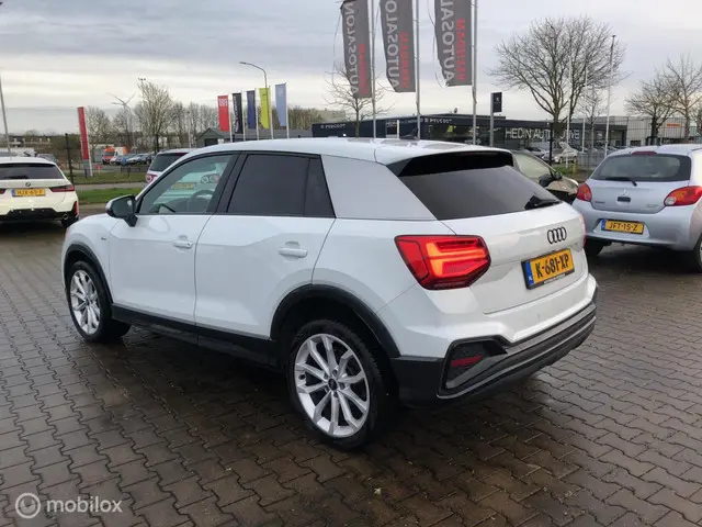 Audi Q2 35 TFSI 3x S LINE ALLE OPTIE,S 2021 Benzine 5