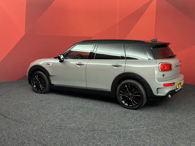 MINI Clubman 2.0 Cooper S Business Plus 2019 Benzine 19