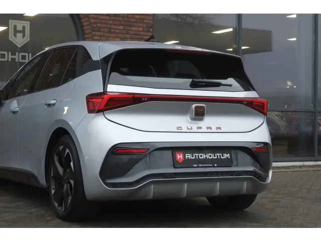 CUPRA Born Adrenaline 82 kWh 2023 Elektrisch 21