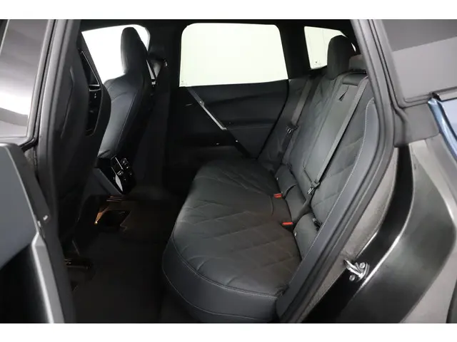 BMW iX xDrive45 2026 Elektrisch 15