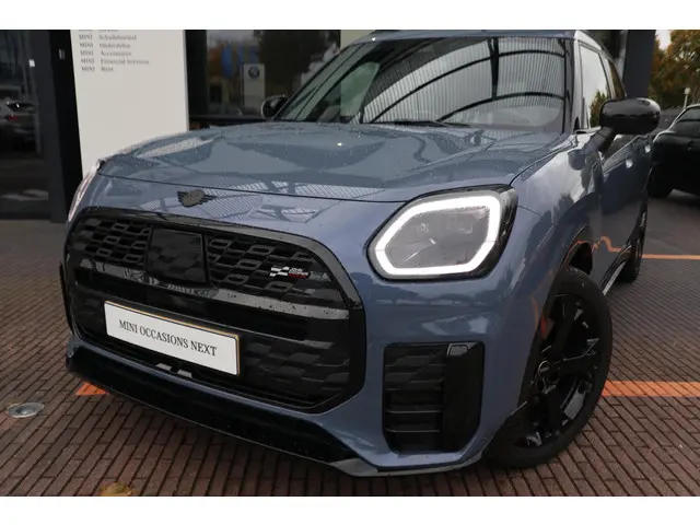 MINI Countryman C John Cooper Works 2025 Benzine 6