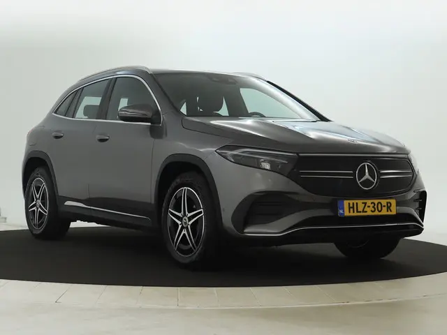 Mercedes-Benz EQA 250 AMG Line 67 kWh 2023 Elektrisch 16