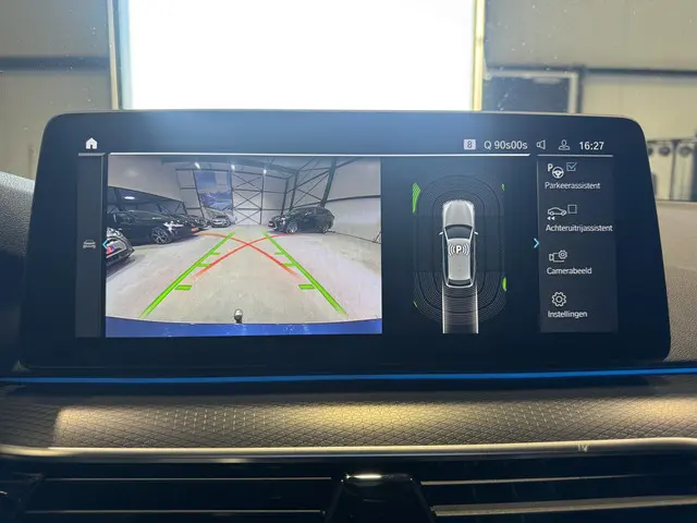 BMW 5 Serie Touring 530e M-Sport 2021 Hybride Benzine 14