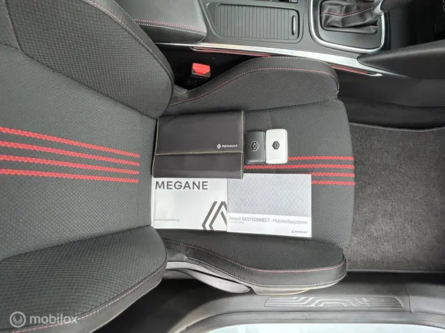 Renault Mégane Estate 1.3 TCe R.S. Line 2022 Benzine 40