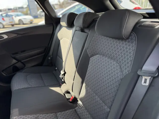 Kia Ceed Sportswagon 1.5 T-GDi DynamicLine 2021 Benzine 17