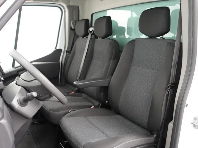 Opel Movano 2.3 Turbo L3H1 Bakwagen 2022 Diesel 2