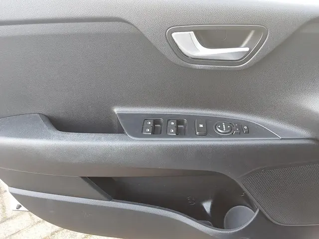 Kia Stonic 1.0 T-GDi DynamicLine 2018 Benzine 13