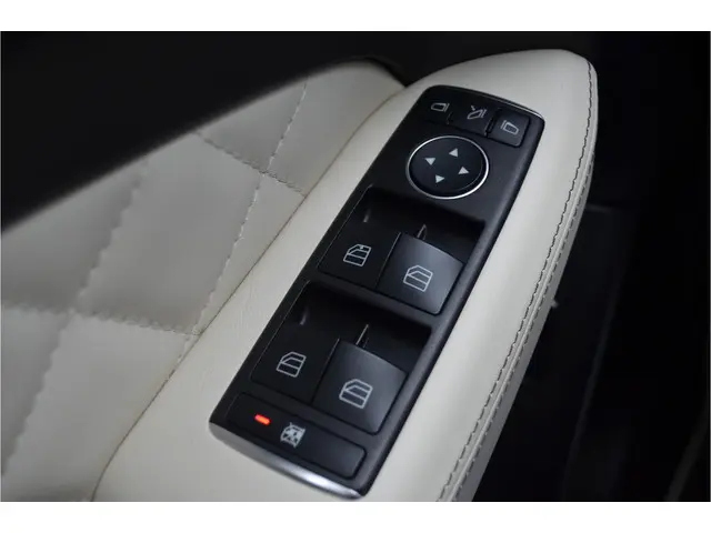 Mercedes-Benz GLE Coupé AMG 43 4MATIC 2018 Benzine 21