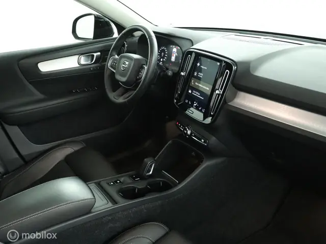 Volvo XC40 2.0 T5 AWD Momentum 2018 Benzine 8