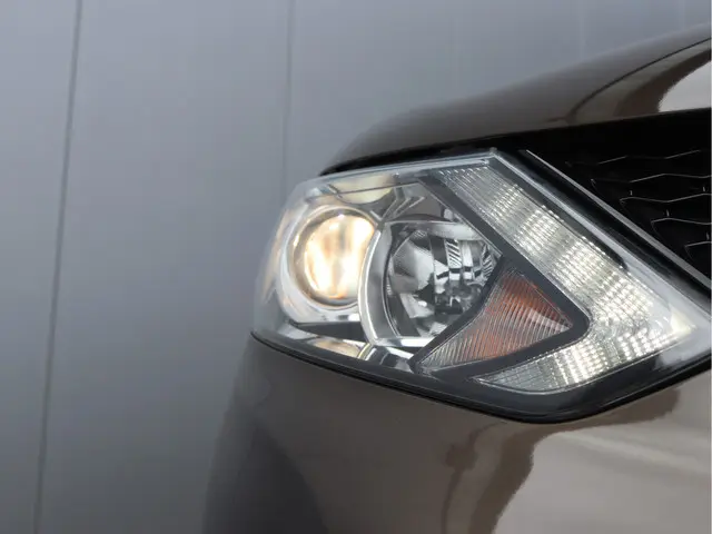 Nissan QASHQAI 1.2 N-Connecta 2016 Benzine 8