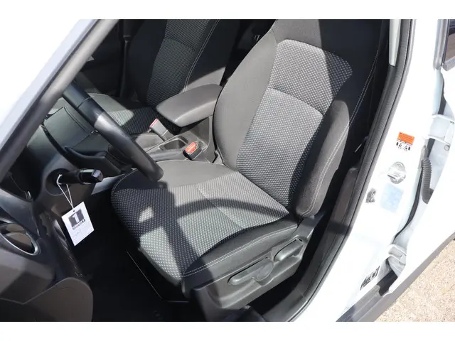 Suzuki Vitara 1.6 Exclusive|Automaat|Trekhaak| 2015 Benzine 4