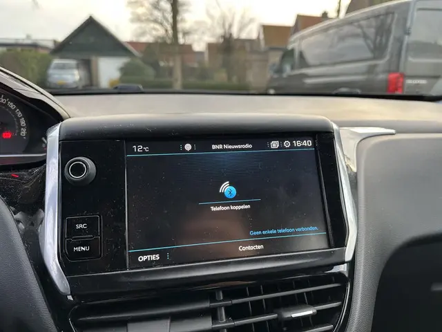 Peugeot 208 1.2 Blue Lion 82 PK 2018 Benzine 22