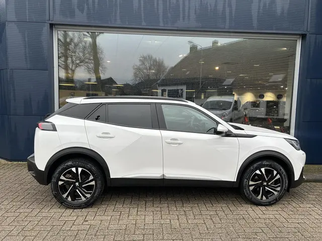 Peugeot 2008 1.2 Turbo 100 PK Allure Pack | 2021 Benzine 22