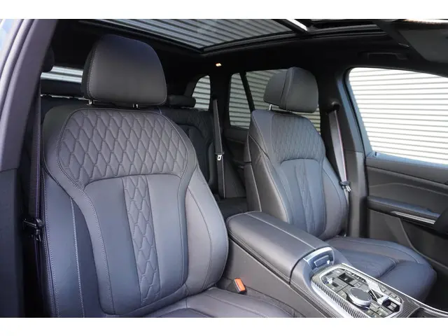 BMW X5 xDrive50e 2025 Hybride Benzine 8