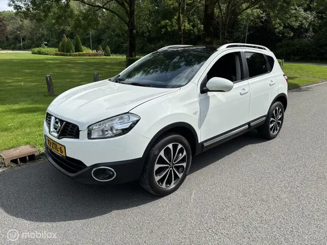 Nissan QASHQAI 1.6 Connect Edition 2013 Benzine 9