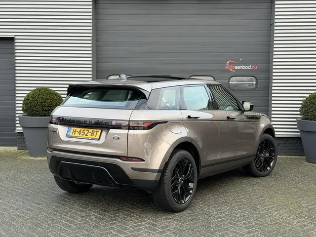 Land Rover Range Rover Evoque 2