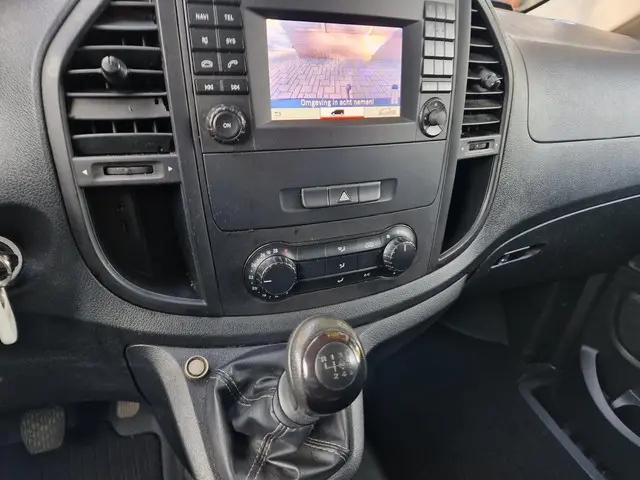 Mercedes-Benz Vito 111 CDI Lang 2018 Diesel 23