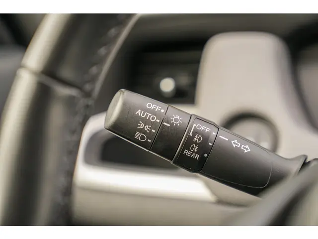 Honda Jazz 1.5i e:HEV CROSSTAR 2023 Hybride Benzine 44