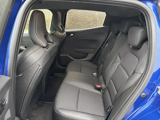 Renault Clio 1.0 TCe 90 GPF esprit Alpine 2024 Benzine 8