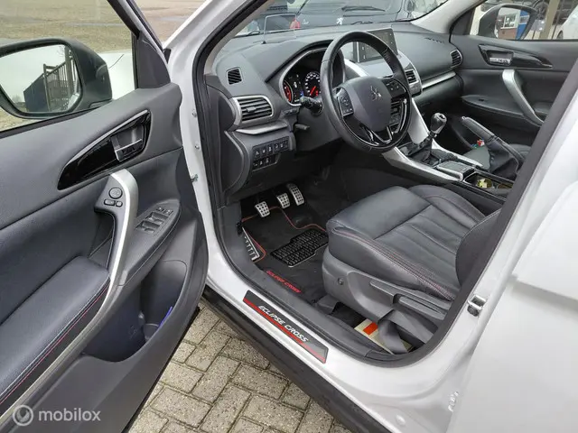 Mitsubishi Eclipse Cross 1.5 DI-T Intense S 2019 Benzine 5