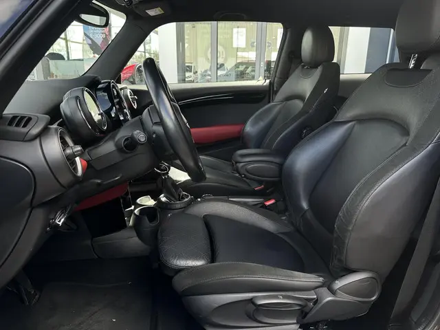 MINI Cooper S Mini 2.0 191pk 2014 Benzine 10