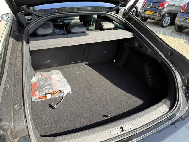 Peugeot 508 1.6 HYbrid 225 GT 2024 Hybride Benzine 8