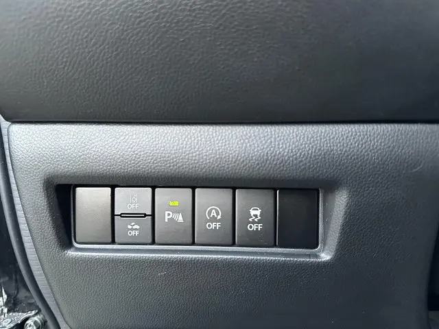 Suzuki Swift 1.2 SPORT Smart Hybrid 2020 Benzine 13