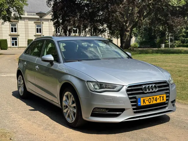 Audi A3 Sportback 1.2 TFSI Attraction 2015 Benzine 14