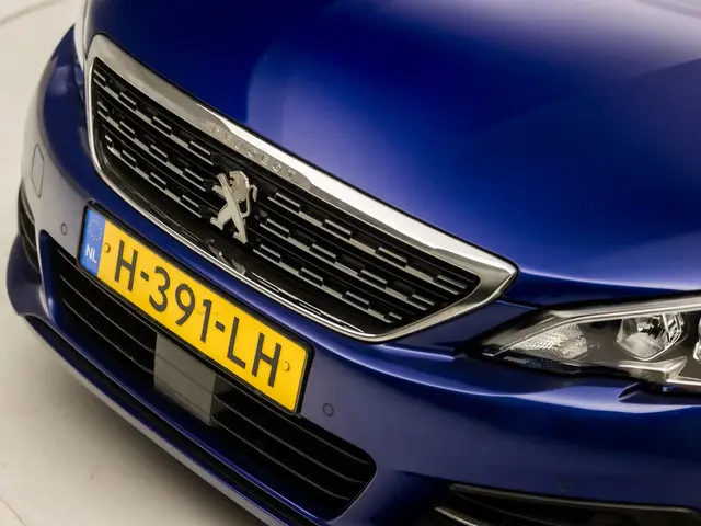 Peugeot 308 SW 1.2 PureTech Sport 2020 Benzine 13