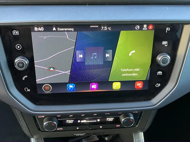 SEAT Arona 1.0 TSI Style Business Intense 2021 Benzine 40