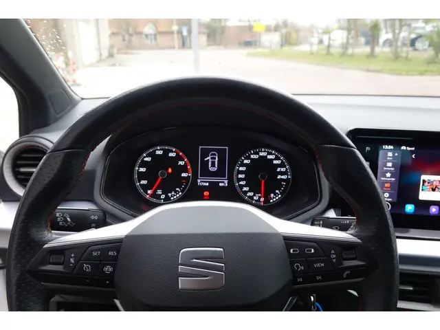 SEAT Ibiza 1.0 EcoTSI FR RIJKLAARPRIJS 2022 Benzine 12