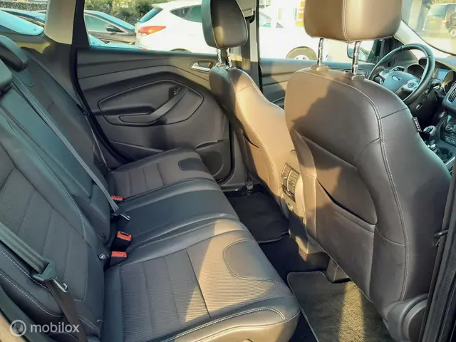 Ford Kuga 1.6 Titanium 2013 Benzine 8