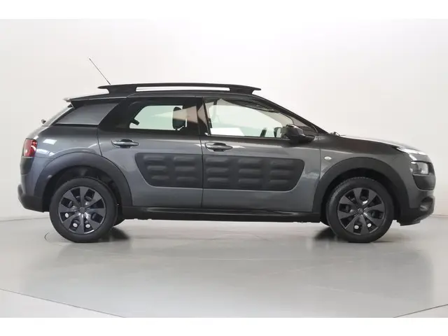 Citroën C4 Cactus 1.2 PureTech Feel 2015 Benzine 9