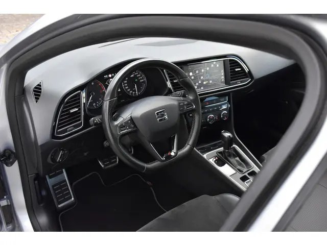 SEAT Leon 2.0 TSI CUPRA 300 2018 Benzine 10