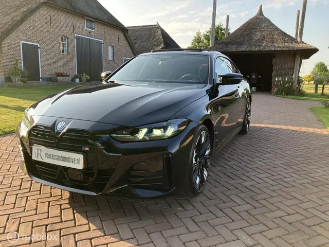 BMW i4 M50 84 kWh BTW-er ALS NIEUW VOL 2024 Elektrisch 7