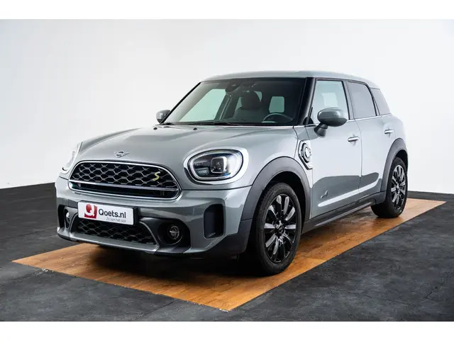 MINI Countryman Cooper SE ALL4 2022 Hybride Benzine 6