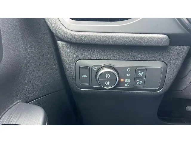 Ford Kuga 2.5 FHEV Active X 2024 Hybride Benzine 30